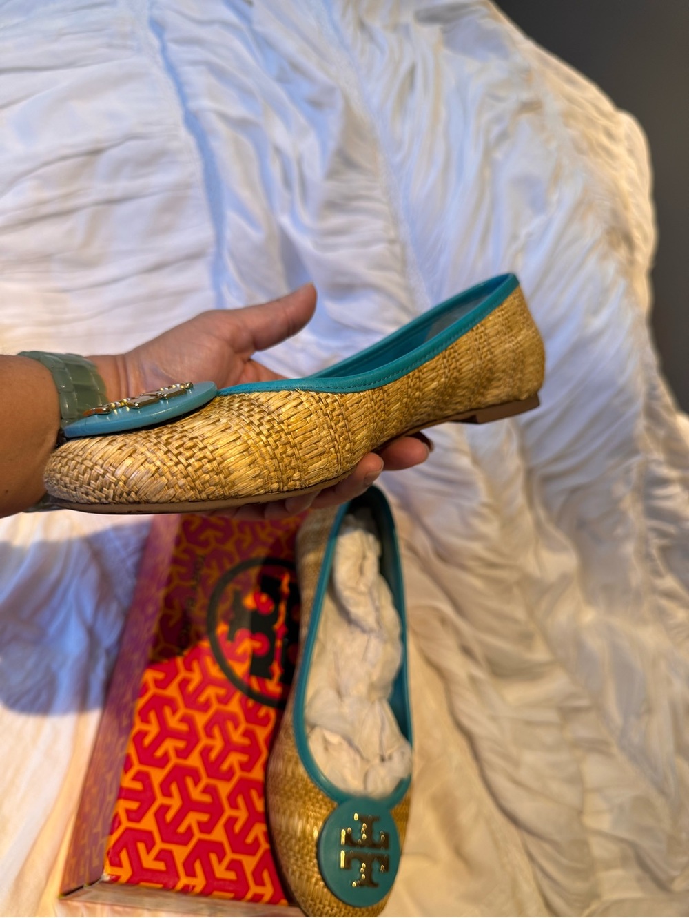 Tory Burch Raffia Ballet Flats with Turquoise Trim and Logo Medallion - Picture 4 of 9